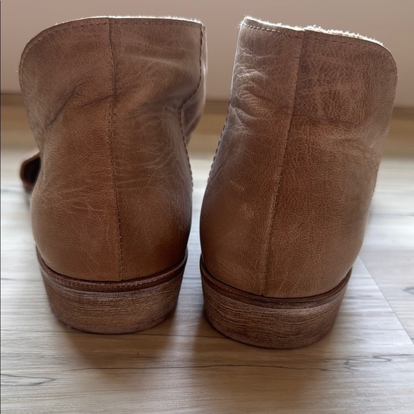 FREE PEOPLE Leather Mont Blanc Tan/Beige Wrap SANDALS/SHOE...
Sz 38 1/2 - Picture 9 of 15